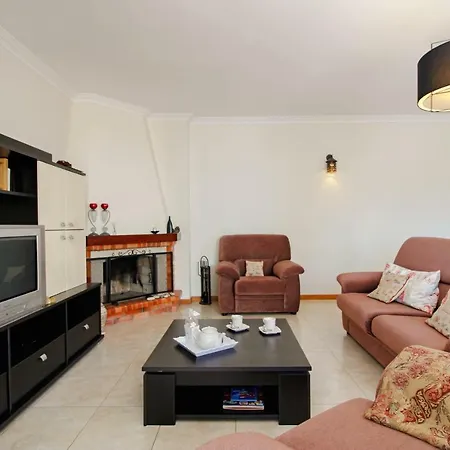 Апартаменты Senhora Areias - Spacious Near The Cabedelo