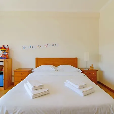 Apartment Senhora Areias - Spacious Near The Cabedelo *